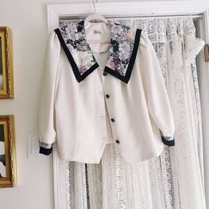 Floral Trim Cream Jacket, size 1X, lady jacket, sailor collar, plus size vintage